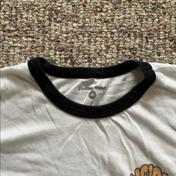 White tee - Picture 3 of 3